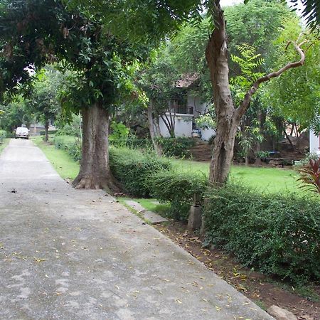 บ้านธานี Choeng Mon Eksteriør billede