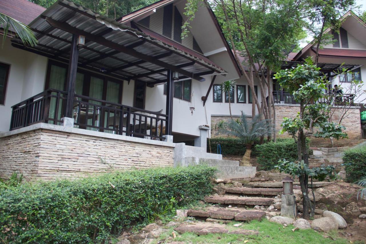 บ้านธานี Choeng Mon Eksteriør billede