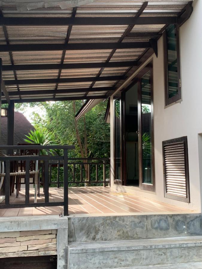 บ้านธานี Choeng Mon Eksteriør billede