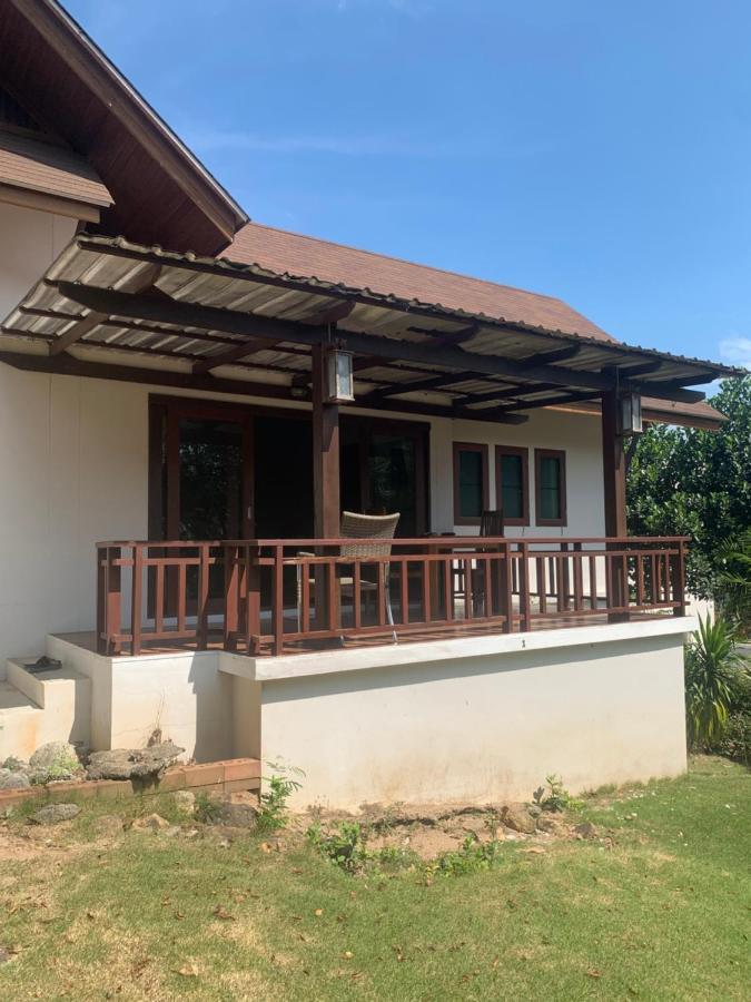 บ้านธานี Choeng Mon Eksteriør billede